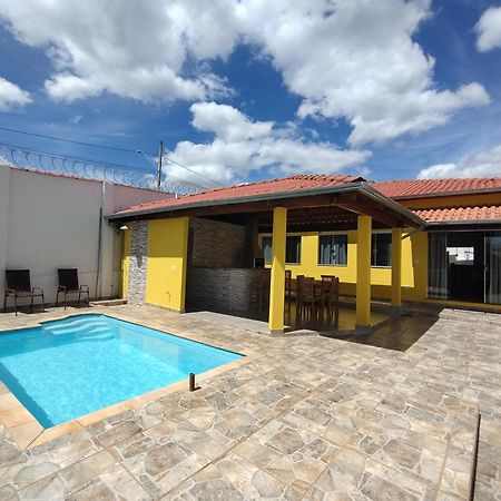 Pouso Oliveira Casa Com Ar Condicionado Villa Sao Joao Batista do Gloria Exterior photo